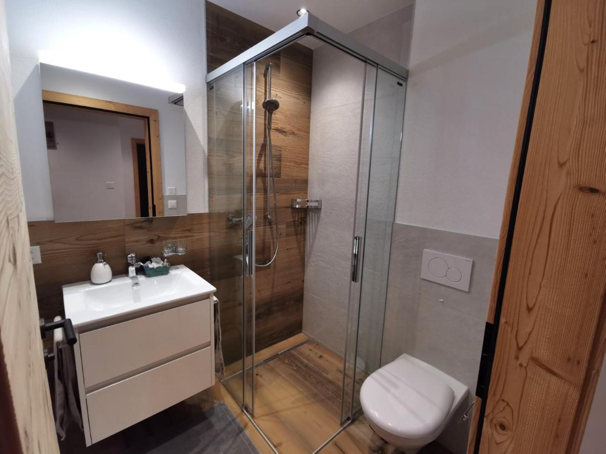 Appartements Vadret ザムナウン エクステリア 写真
