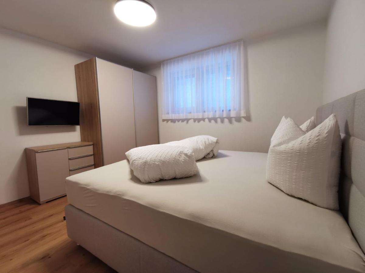Appartements Vadret ザムナウン エクステリア 写真
