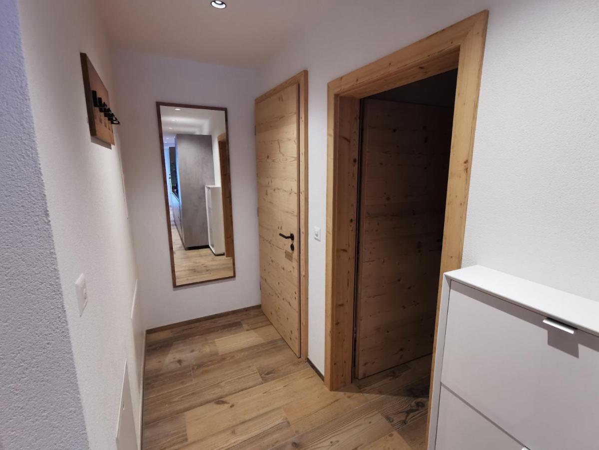 Appartements Vadret ザムナウン エクステリア 写真